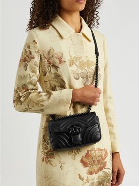 Gucci Marmont Black on black Leather GG Small Shoulder Bag
